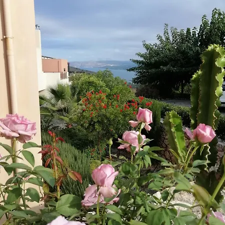Holiday home Angelica-sea & Mountain View *